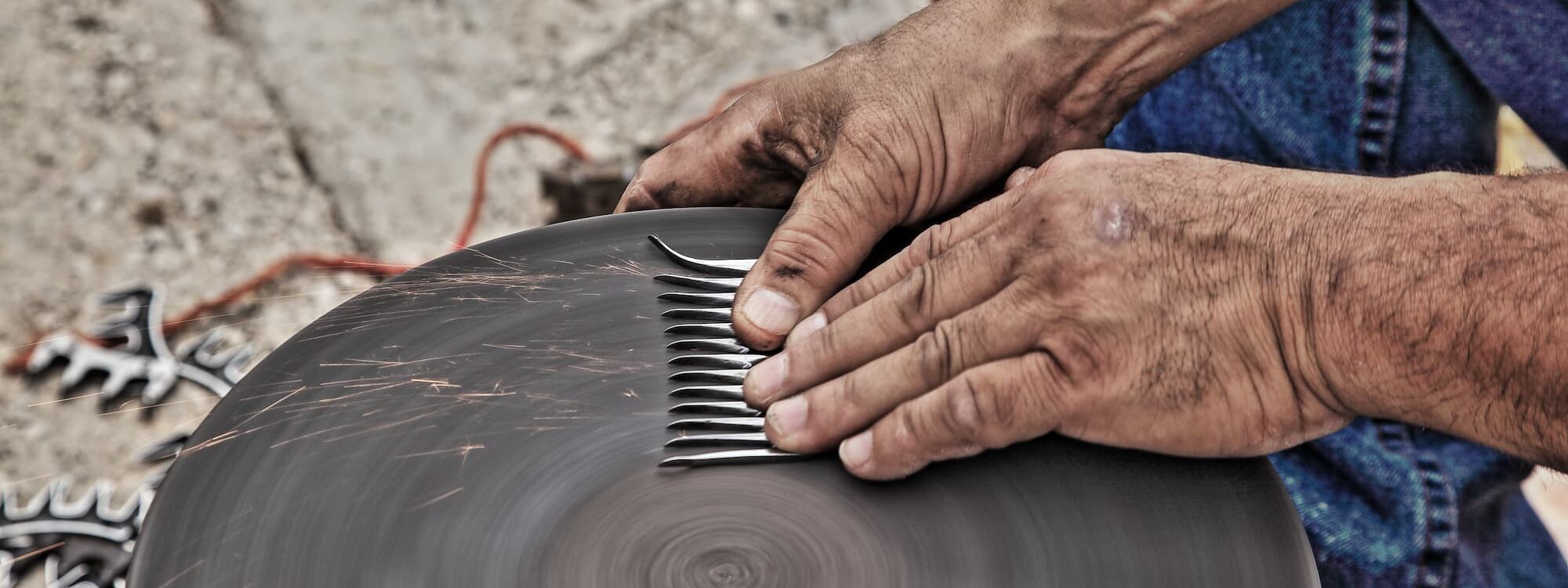 Aff&ucirc;tage de tondeuses pour chevaux et bovins par un professionnel &agrave; Molsheim vers Strasbourg dans le Bas-Rhin S&eacute;lestat
